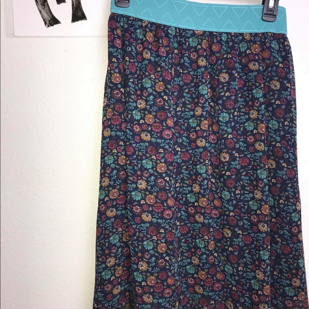 LuLaRoe Lola skirts - Picture 6 of 8